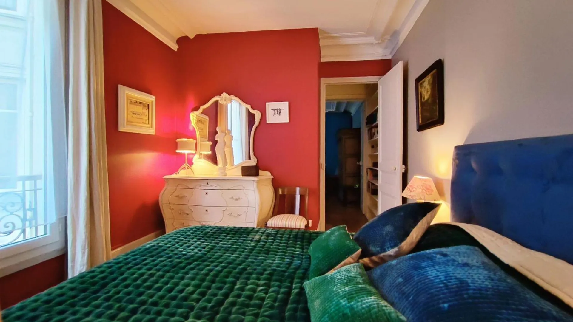 Rue De Berri - Paris 8 Apartment 0*,